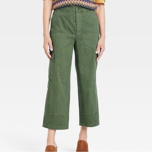 Women’s High-Rise Utility Cargo Pants